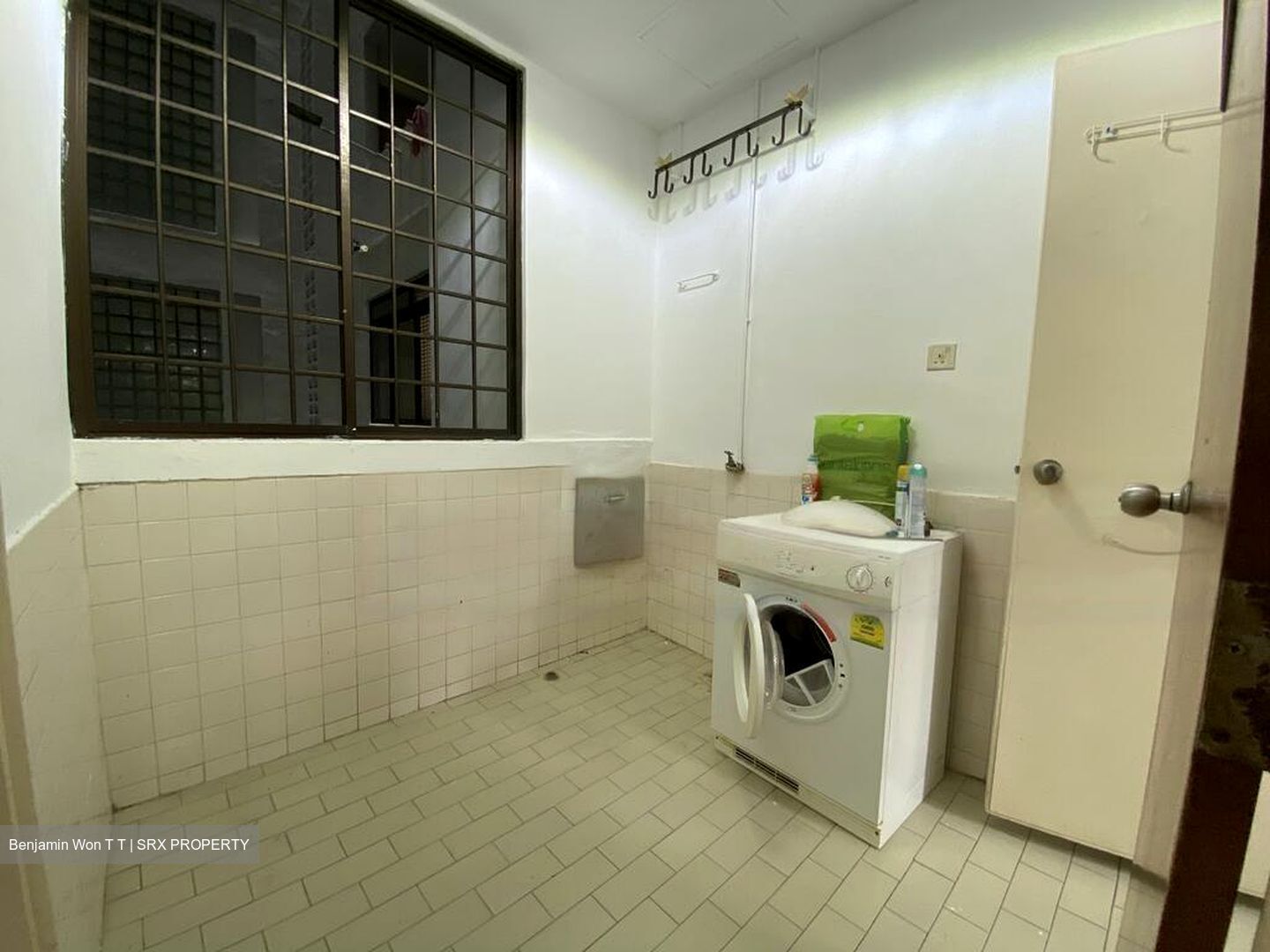 Mandarin Gardens (D15), Condominium #461000361